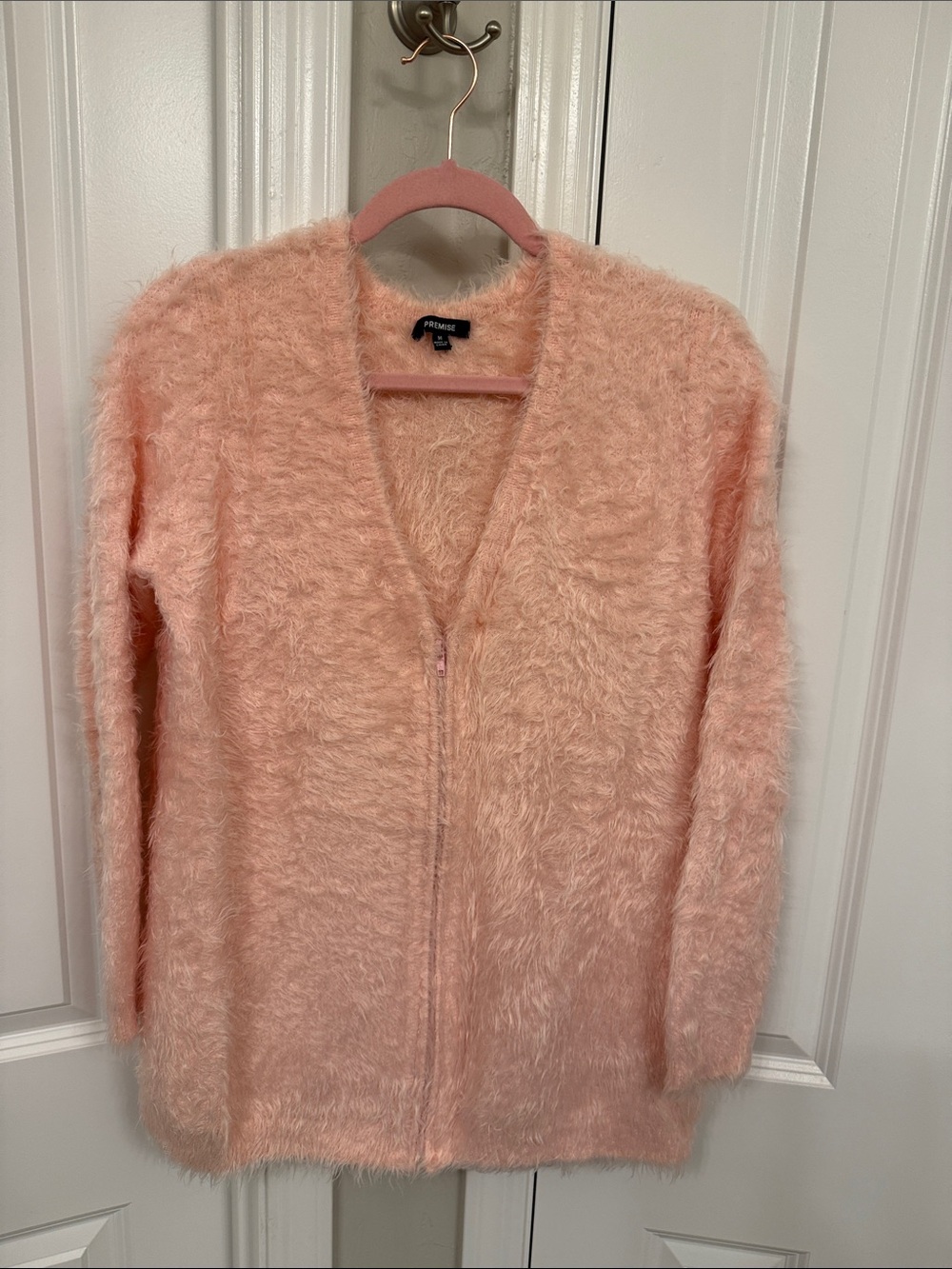 Premise Peach Fuzzy Zip-Front Women's Cardigan